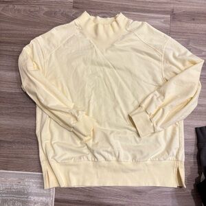Light yellow mock neck boutique crewneck